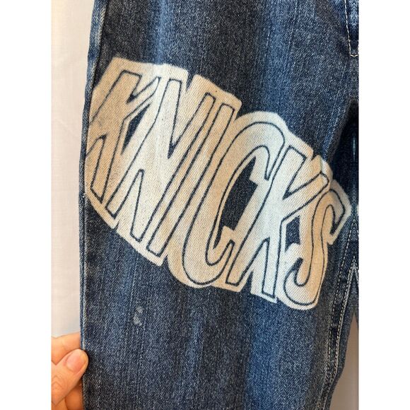 Vintage NY Knicks Jeans Size 7/29 Low Rise Flare NBA !  1990's/2000's Y2K - Picture 4 of 13